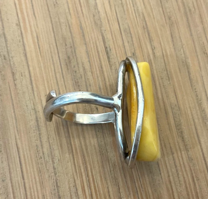 Vintage Baltic Butterscotch Amber Ring 925 Sterling Silver Egg Yolk Oval Size 7