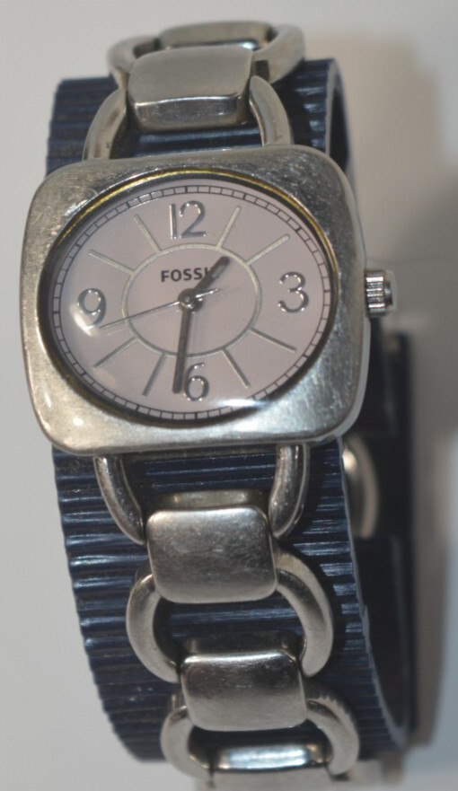 Fossil ES-2513 Pink Dial Stainless bracelet Watch new battery ”GUARANTEED”
