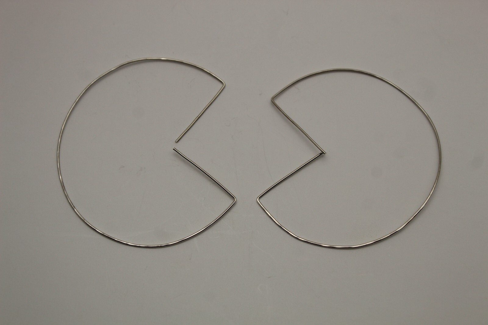 925 Sterling Silver “Pac-Man” Shaped Fashion Earrings – 2.248g