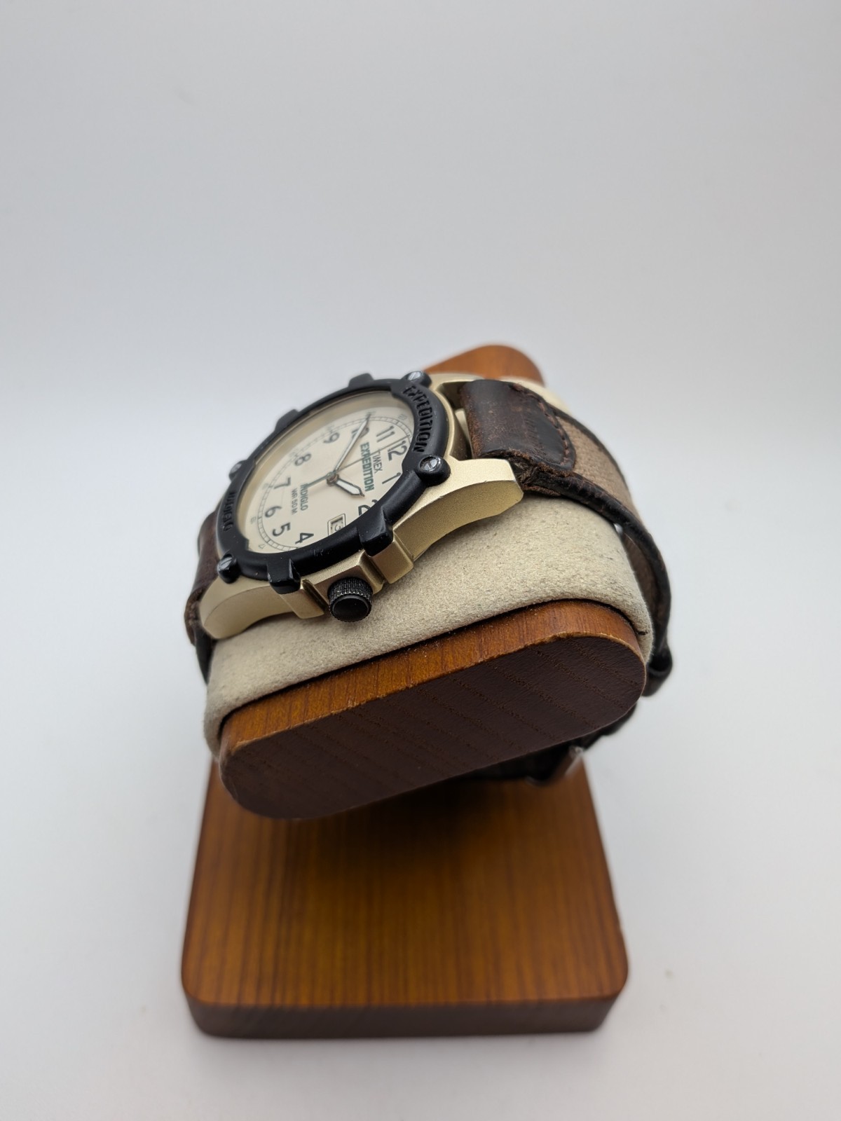 Timex Indiglo Watch Men Silver Black WR 50m Date Brown Beige Strap New Battery