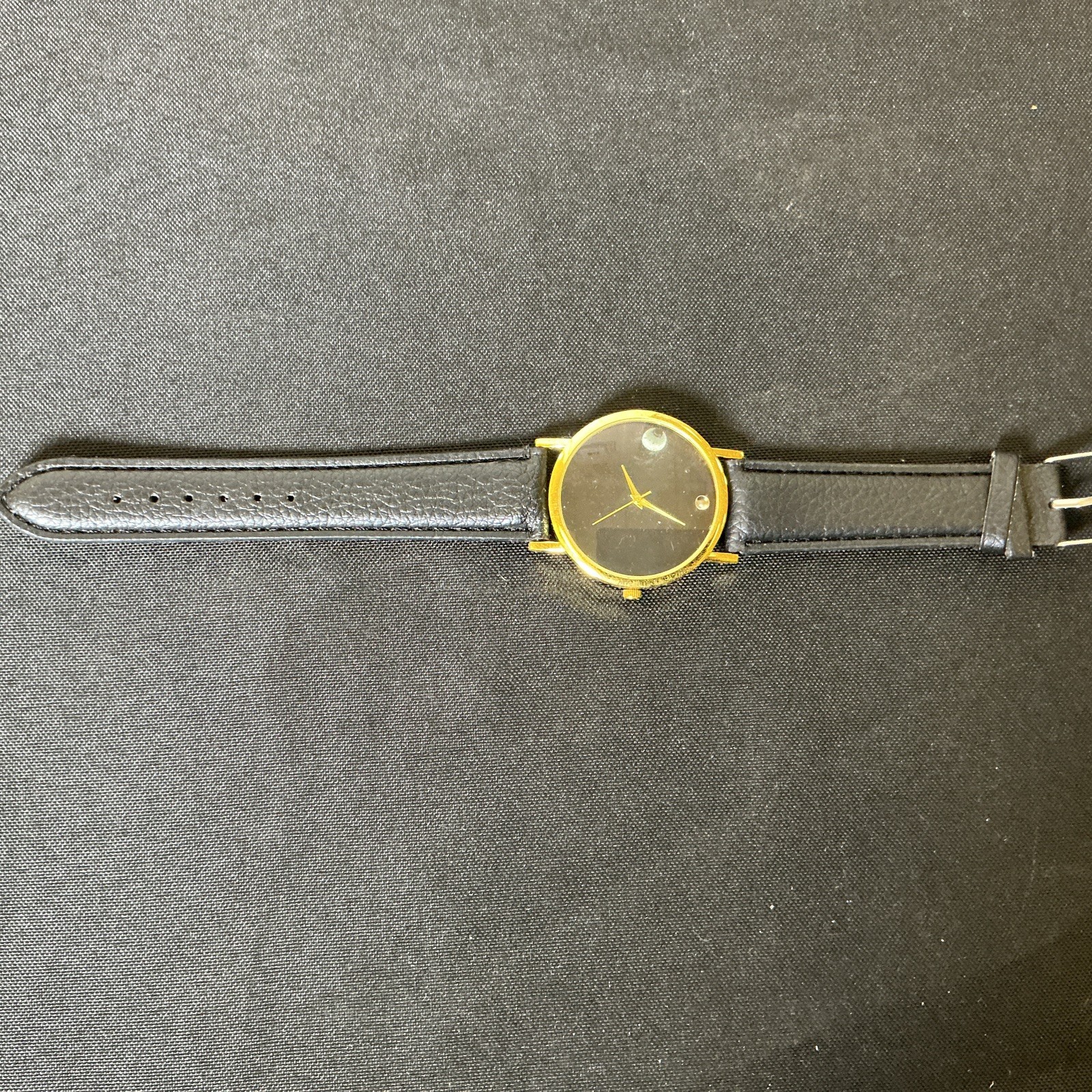 Black Numberless Wrist Watch W/ Leather Strap