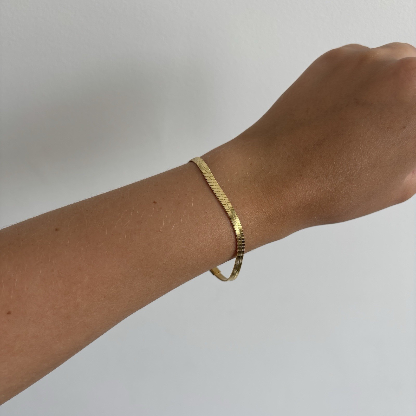 14K Solid Gold Snake Chain Bracelet Herringbone – Tarnish/Water Proof – 18cm