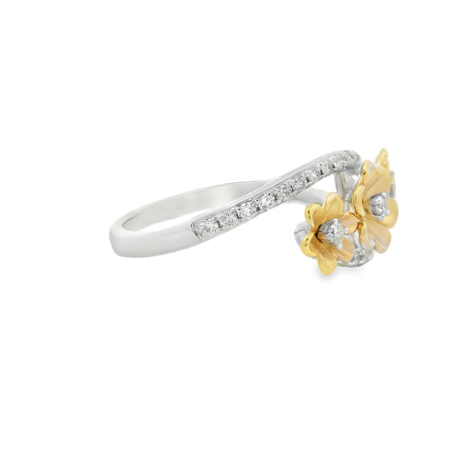 0.23ct Natural 27-Diamond Pavé Ring, 14k Multi-Tone Gold, Size 7
