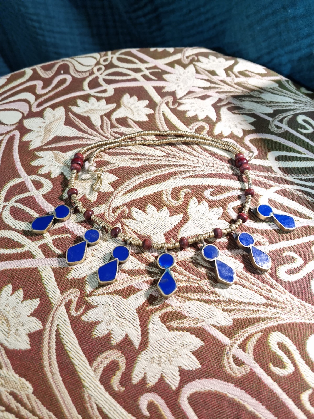 Egyptian Revival necklace with blue enamel pendants – 51cm, 30.7g