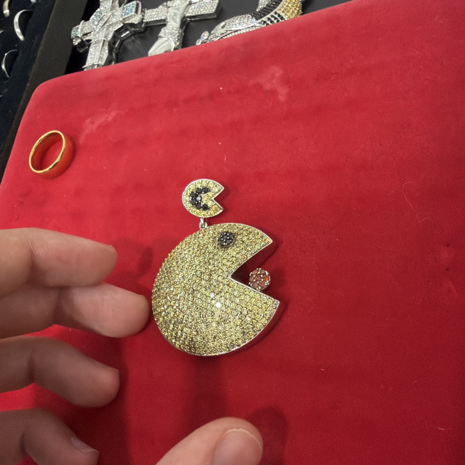 Stainless Steel Gold /red Tone Pac Man Pendent Charm Fashion Video Game Charm