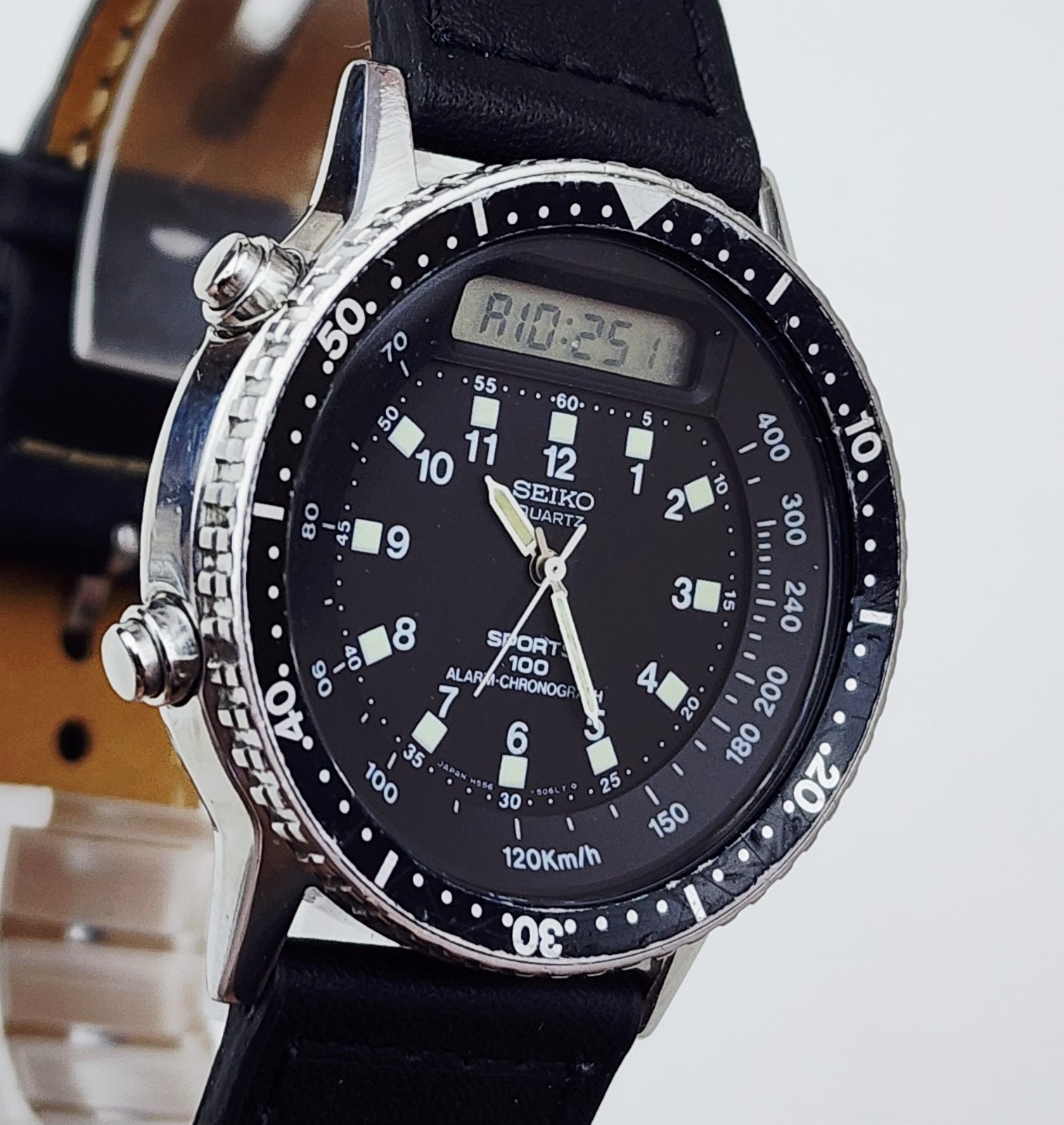 Men’s Vintage 1982 ANALOG-DIGITAL Watch SEIKO “Baby Arnie” H556-5029. Alarm*