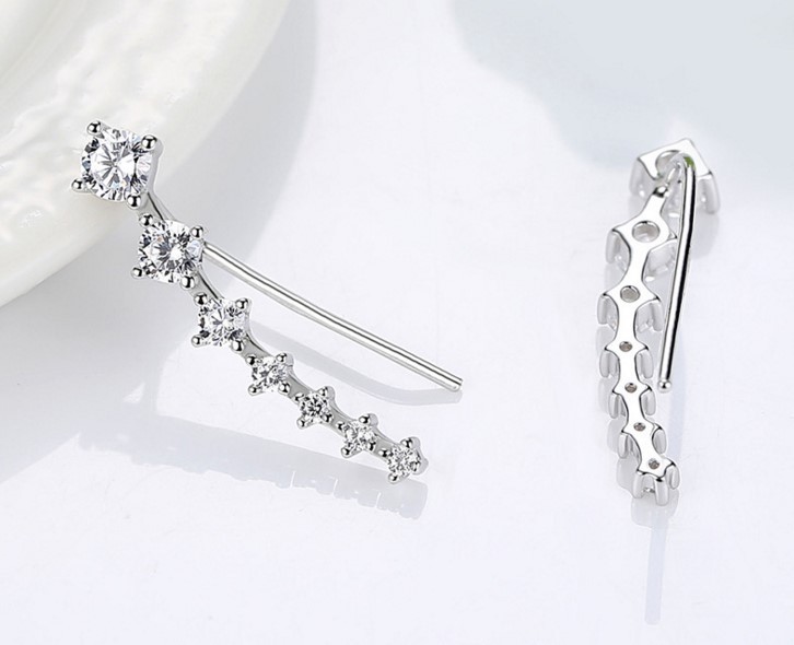 925 Sterling Silver Ear Crawler Cuff Climber Earrings Crystal CZ Charm Women K51