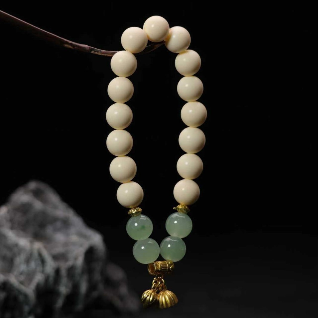 Meditation Bracelet White Bodhi Seed Buddhist Prayer Bead Bracelet for Men