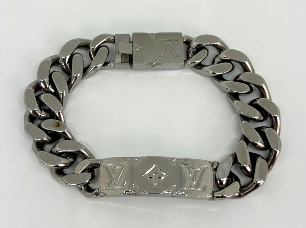 Authentic LOUIS VUITTON Silver Tone MONOGRAM CHAIN BRACELET M62486 w/ LV Box