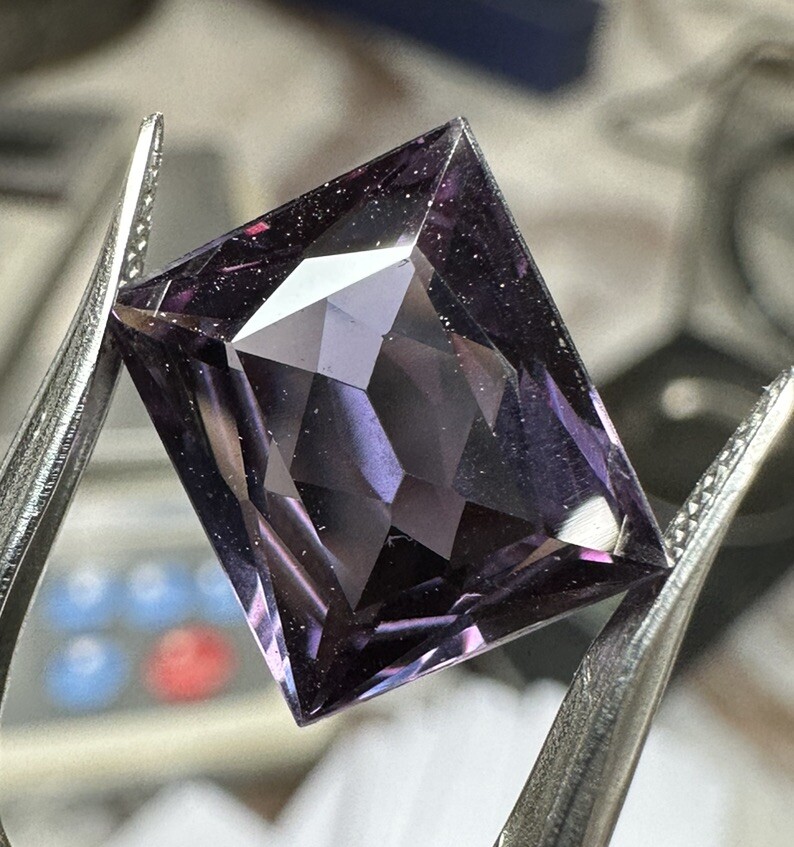 7.00ct + Lab Created Emerald CUT Alexandrite Antique Cut 12mmX10mm 🤩 Old Stock