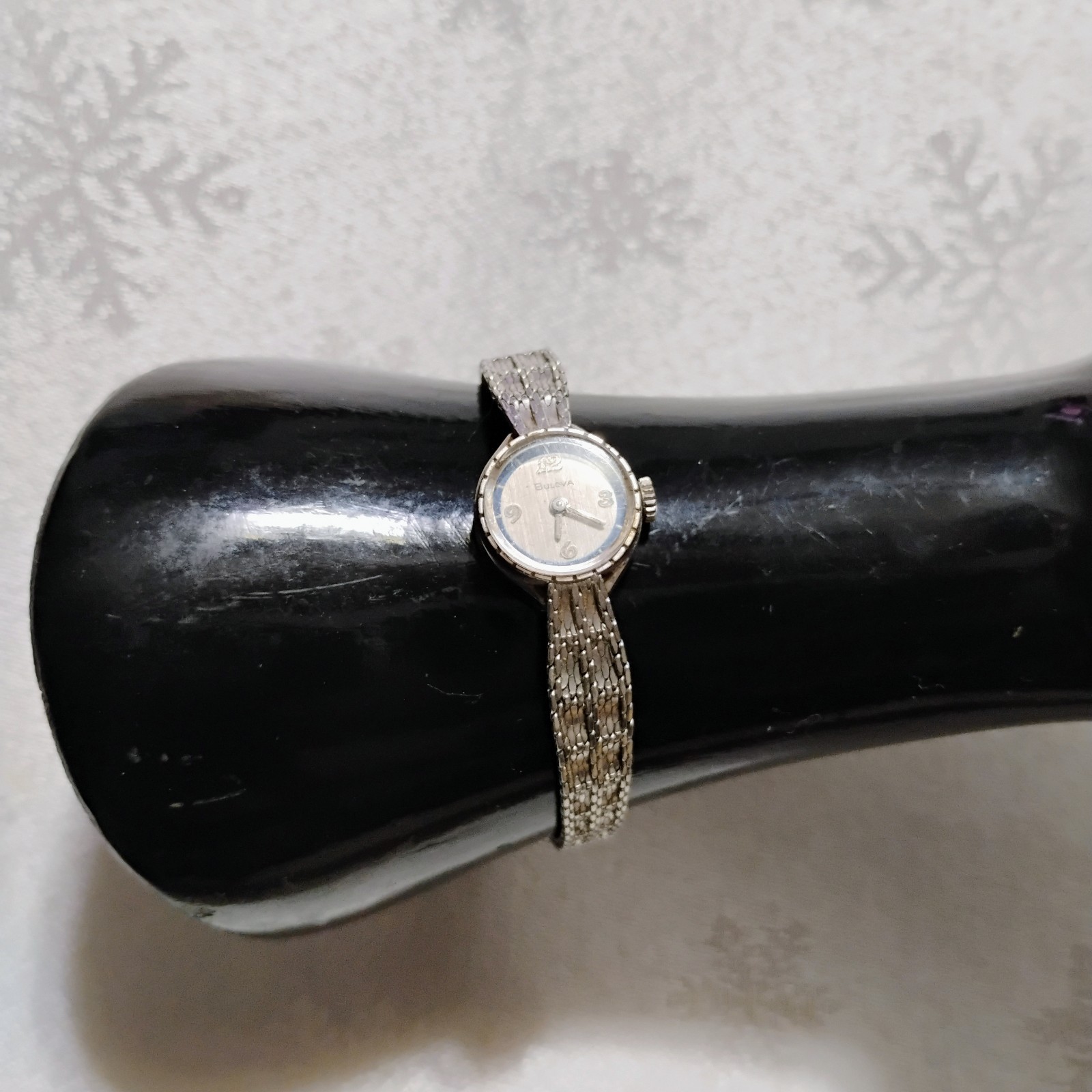 VINTAGE WOMENS BULOVA WRIST WATCH 1OK GOLD FILLED 17 JEWELS