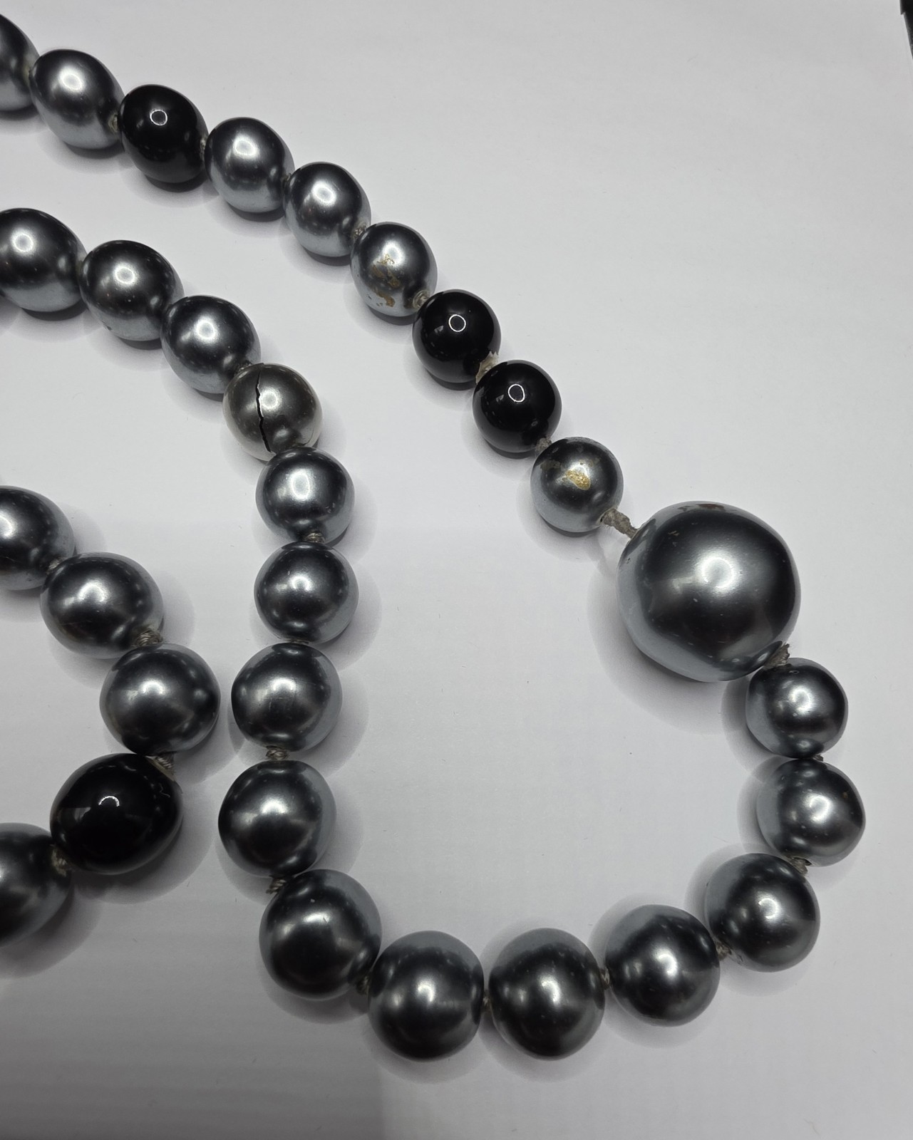VTG CHANEL Grey Gripoix Pearl Sautoir Necklace Early 90s READ DESCRIPTION AS-IS