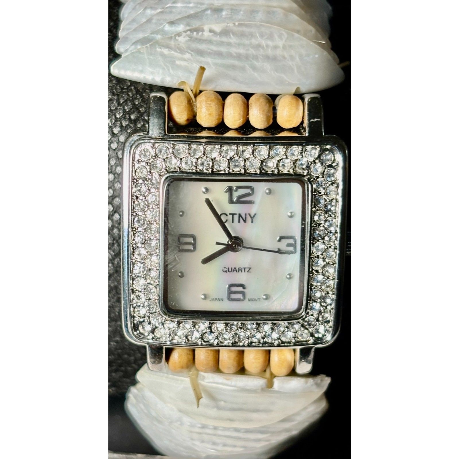 Stunning Vintage CTNY Mother-of-Pearl & Shell Statement Watch- New Battery