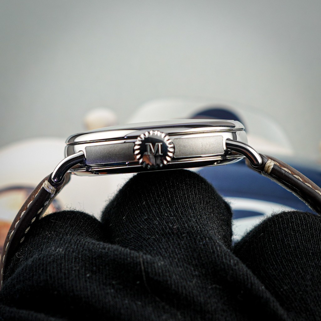 H. Moser & Cie. Heritage Centre Seconds Funky Blue FULL SET 42mm REF 8200-1201