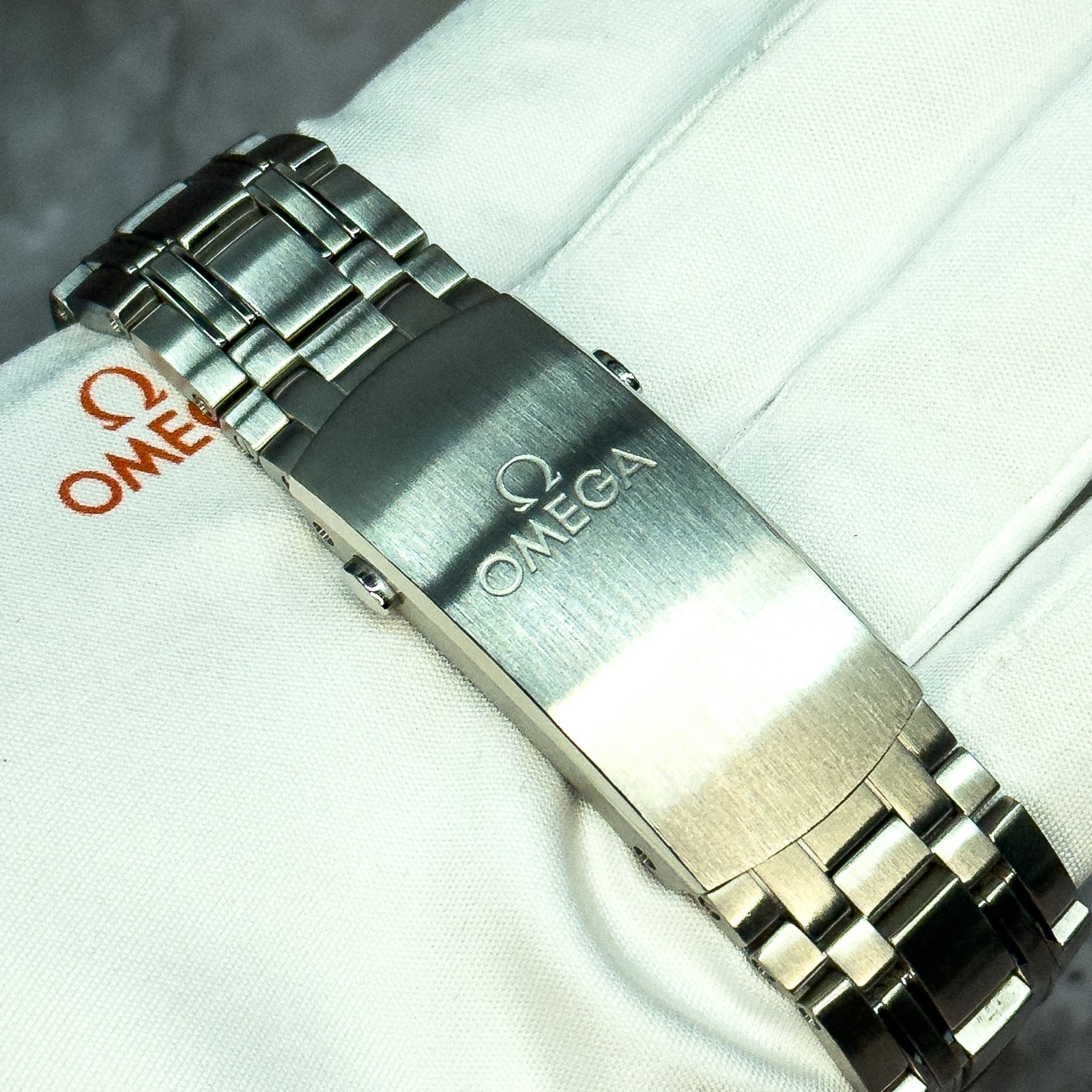 OMEGA Seamaster 300M SMP300m Blue Wave Dial 210.30.42.20.03.001 Box & Papers