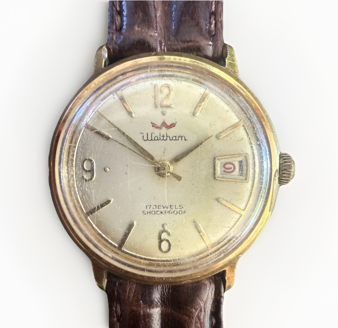 Vintage Waltham 17 Jewels Shockproof Date Mens Watch Gold HGE Swiss Wind France