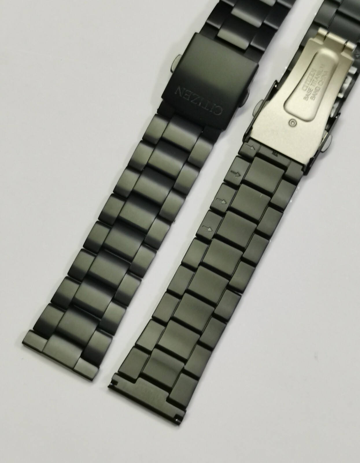 CITIZEN BLACK flat lug 18mm bracelet metal band-