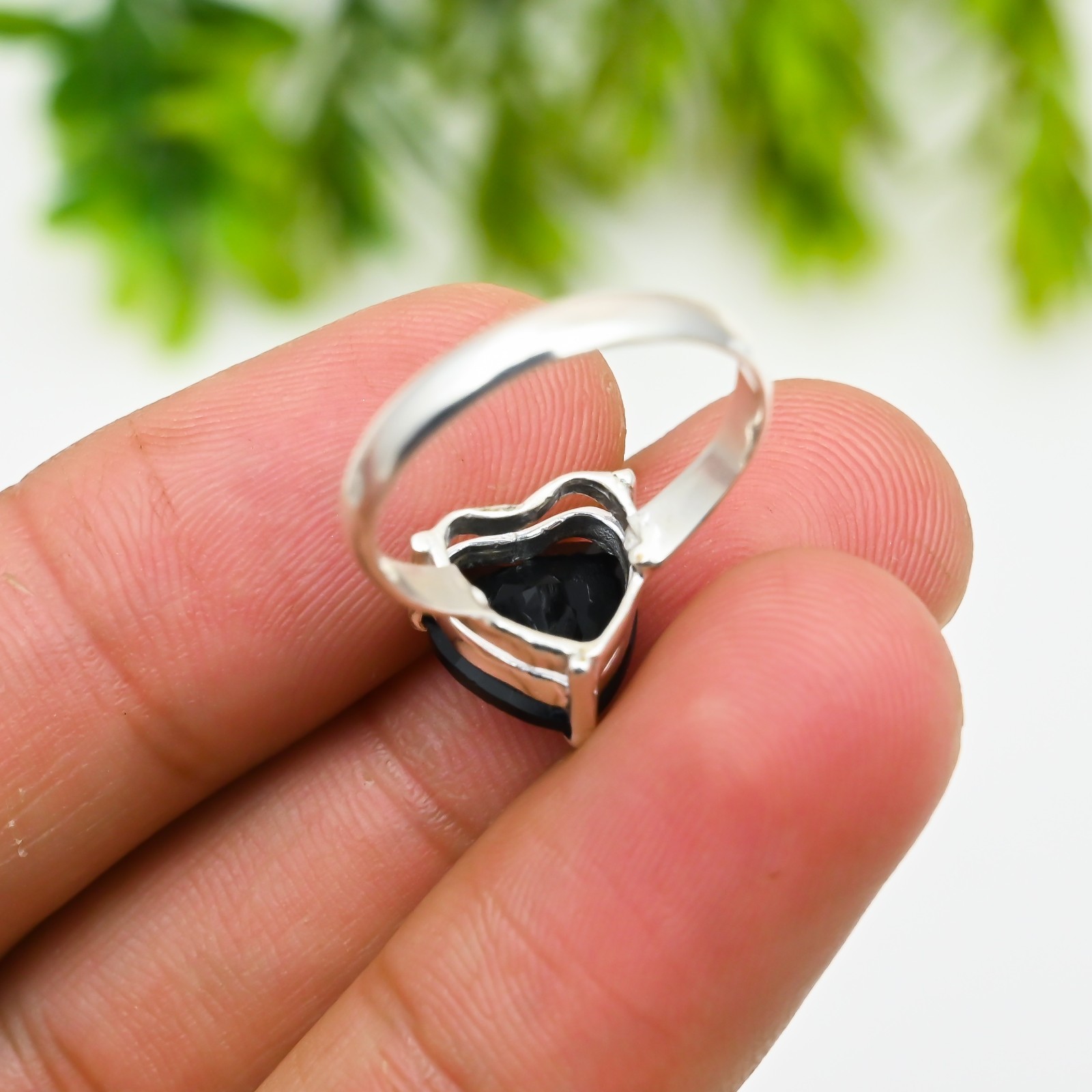 Black Onyx Gemstone Round 925 Sterling Silver Handmade Jewelry Ring Gift For