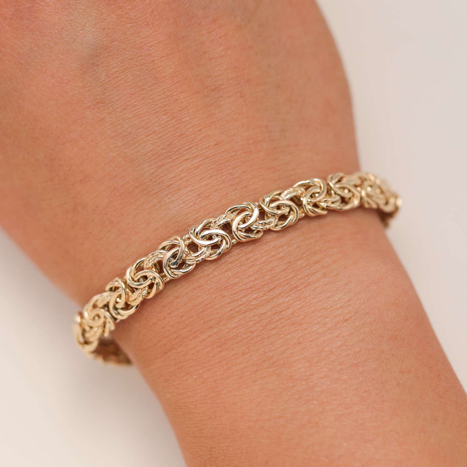 10K GOLD 7mm Textured Byzantine Chain Bracelet Fancy Lock Yellow Gold