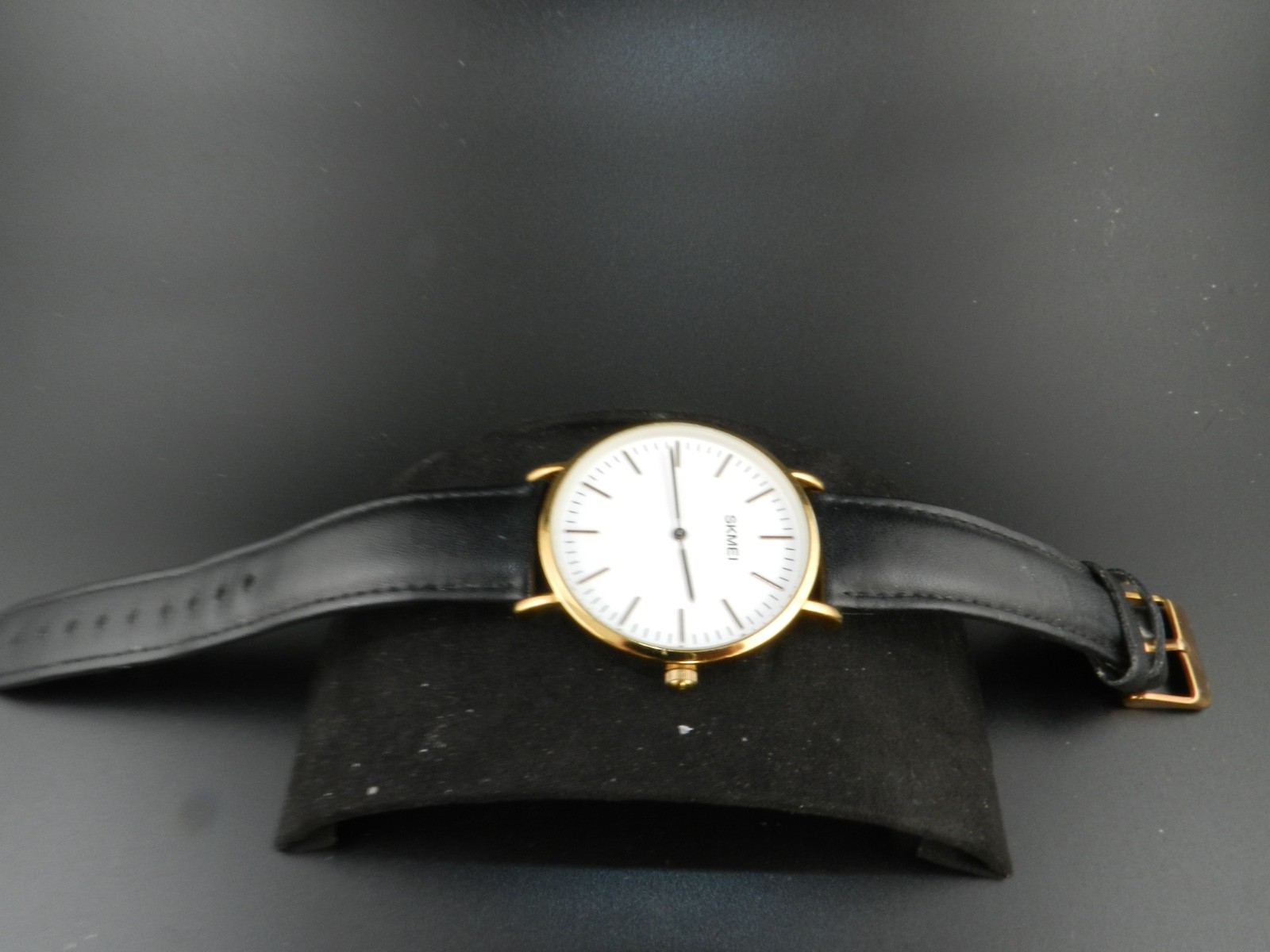 SKMEI 1181 Simple Business Gold and black leather