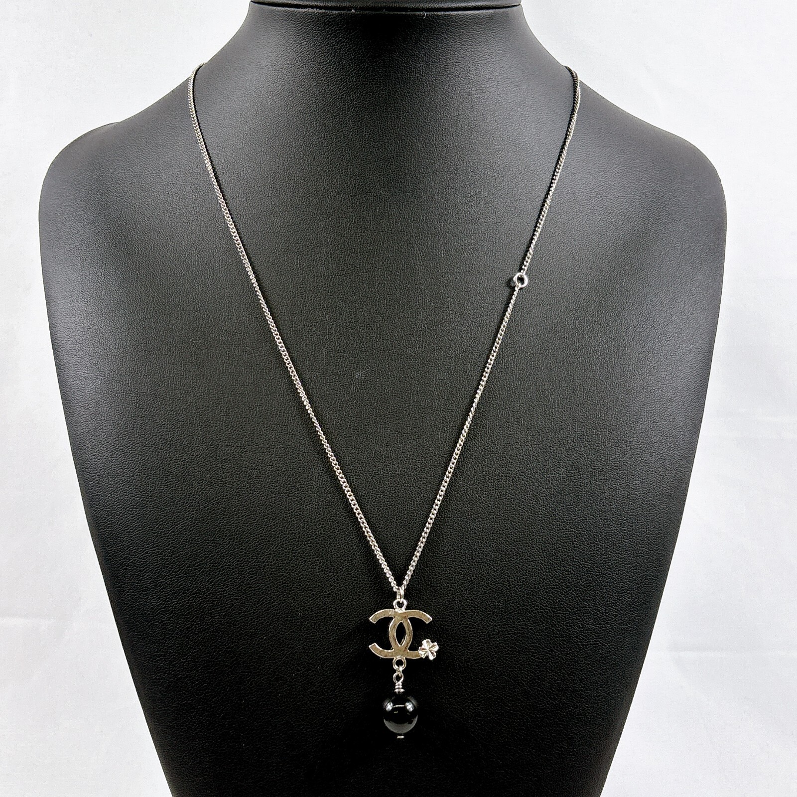 CHANEL CC Logo Necklace Silvertone Black Bead Drop Authentic B13K JAPAN B1684