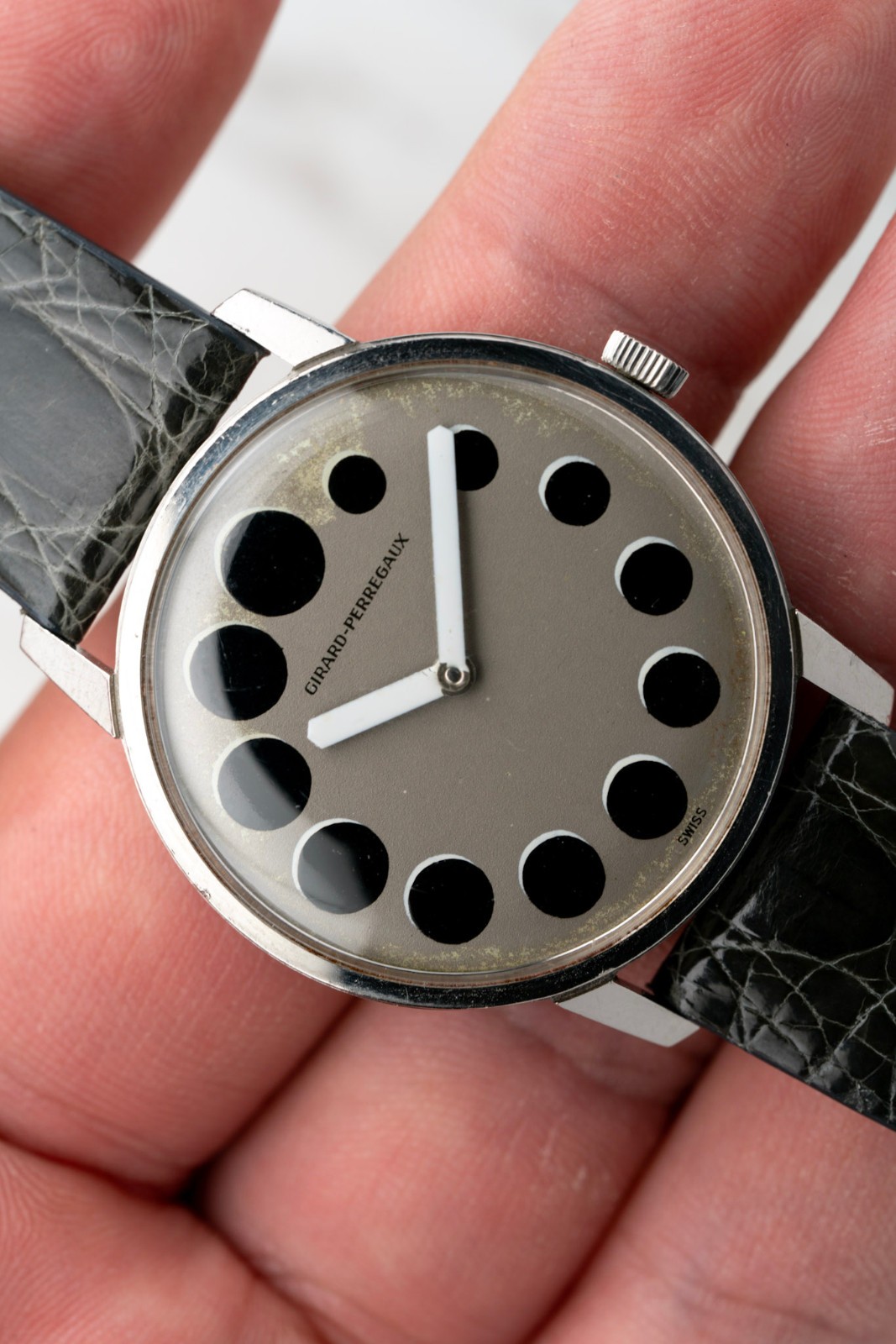 Girard Perregaux “Playboy” Moon Lunar Dot Dial Ref. 9034 FG
