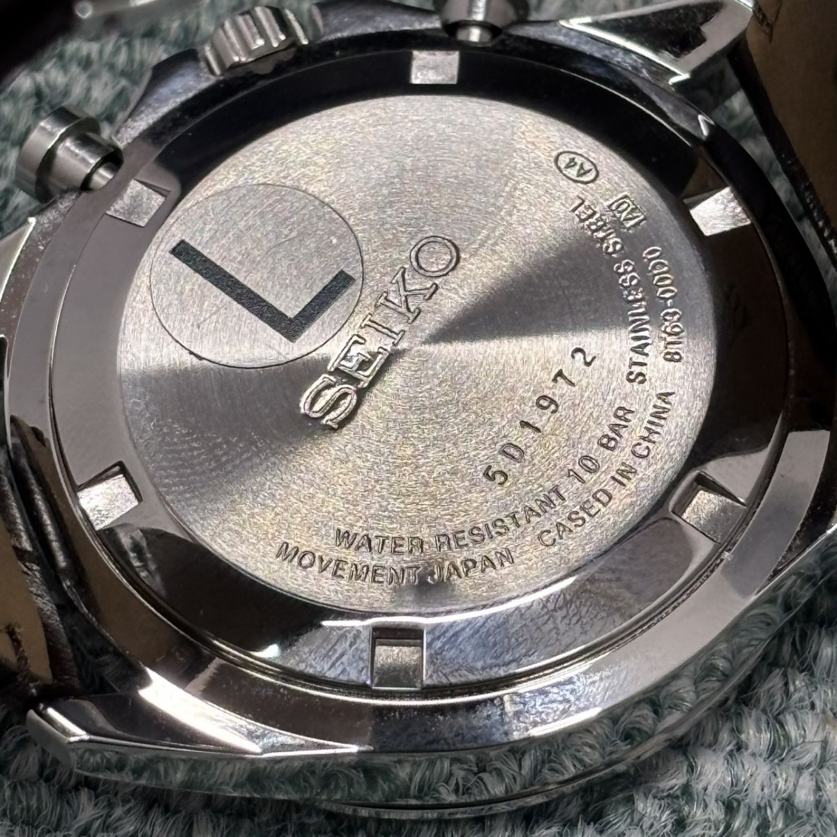 Used in good condition SEIKO Quartz Watch 8T63 00D0 Date Green Seiko