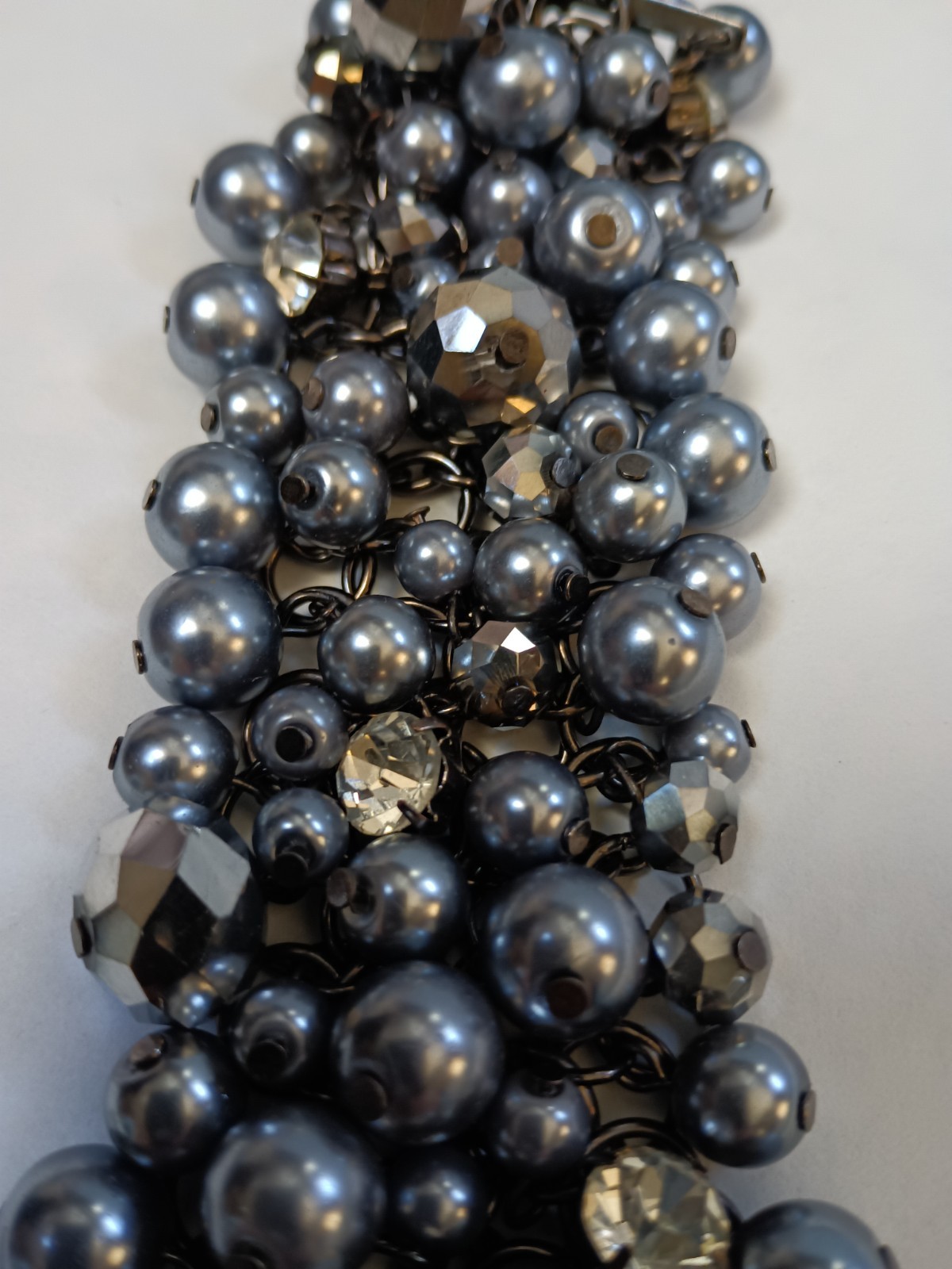 Vintage Premier Designs Signed Crown Tag Gunmetal Gray Pearl Cluster Bracelet Ve