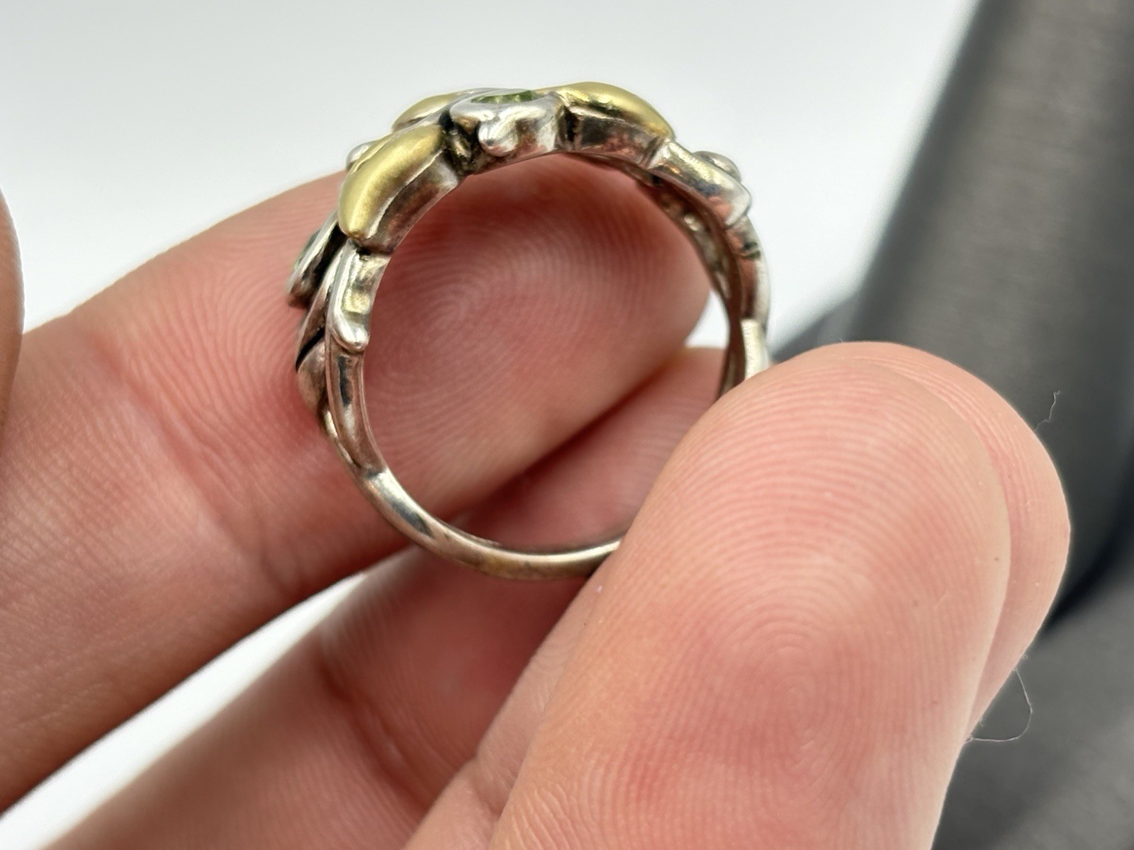 Barbara Bixby Sterling Silver 18k Gold Light Green Peridot Vine Band Ring