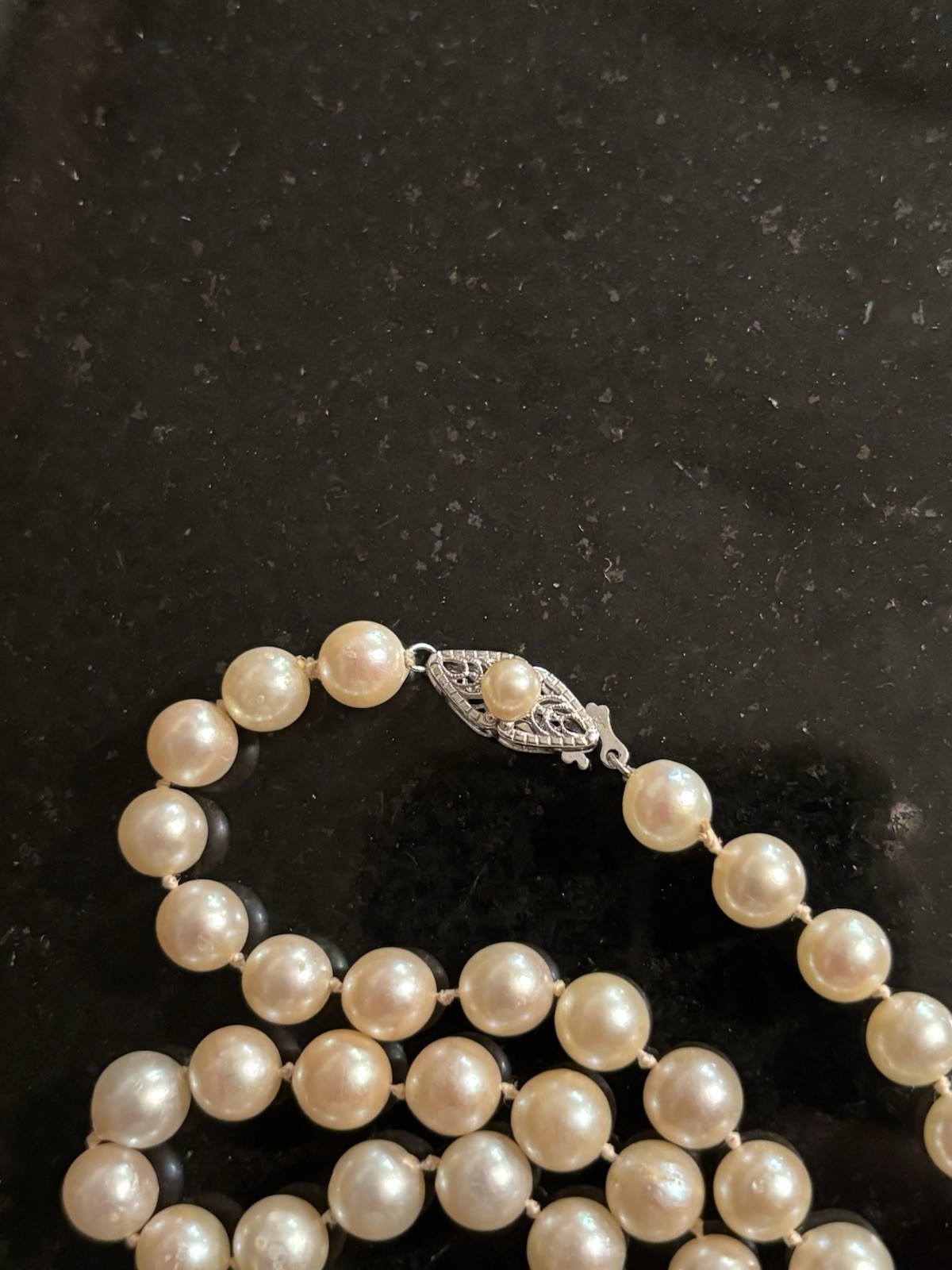 Vintage String of Cultured Pearls Necklace w/ 10k White Gold Filigree Clasp 16in