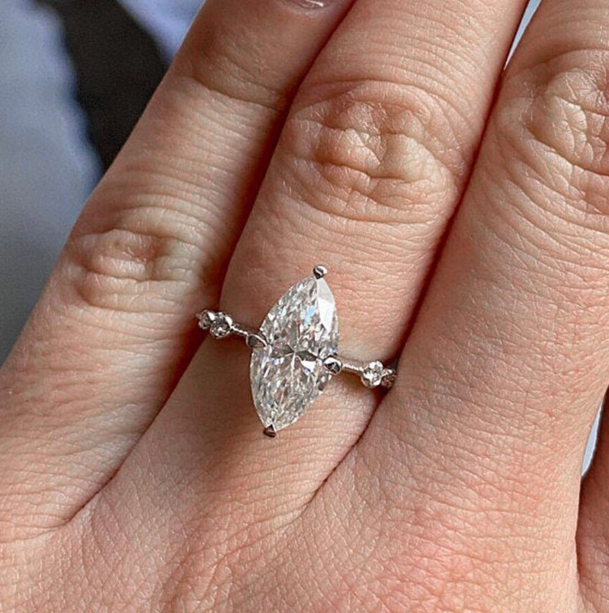 Sparkle Ring For Valentine Gift 2.85 Ct CZ Women Proposal Ring 925 Silver Plated