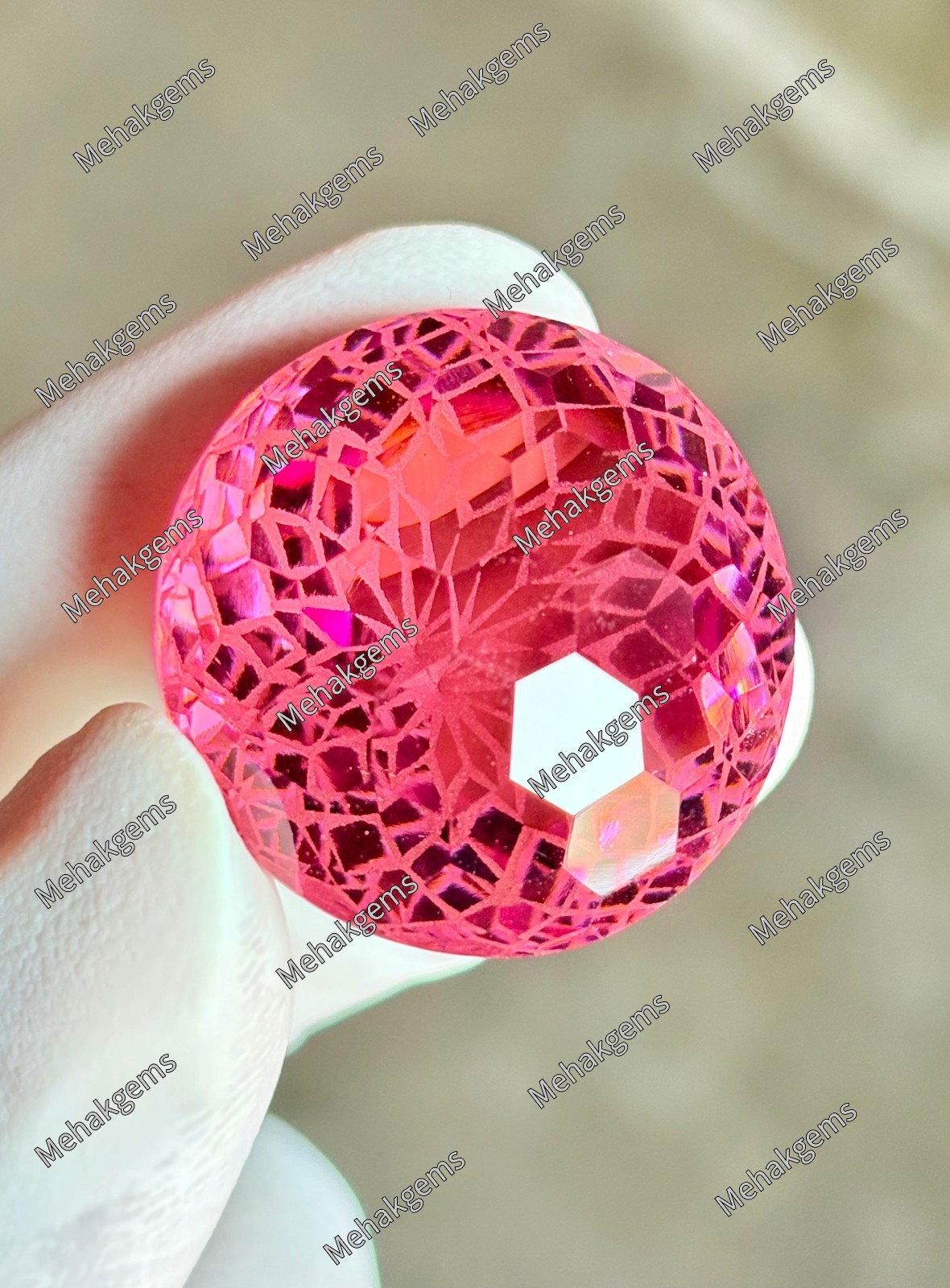 89.Ct Zultanite Gemstone Honeycomb Cut Green to Pink Color Shift Jewelry Supply