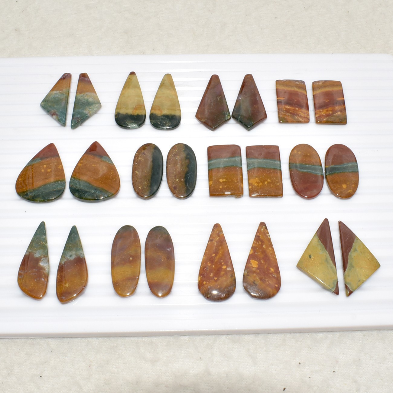 Natural Blood Stone Matching Pair Cabochon Loose Gemstone B502