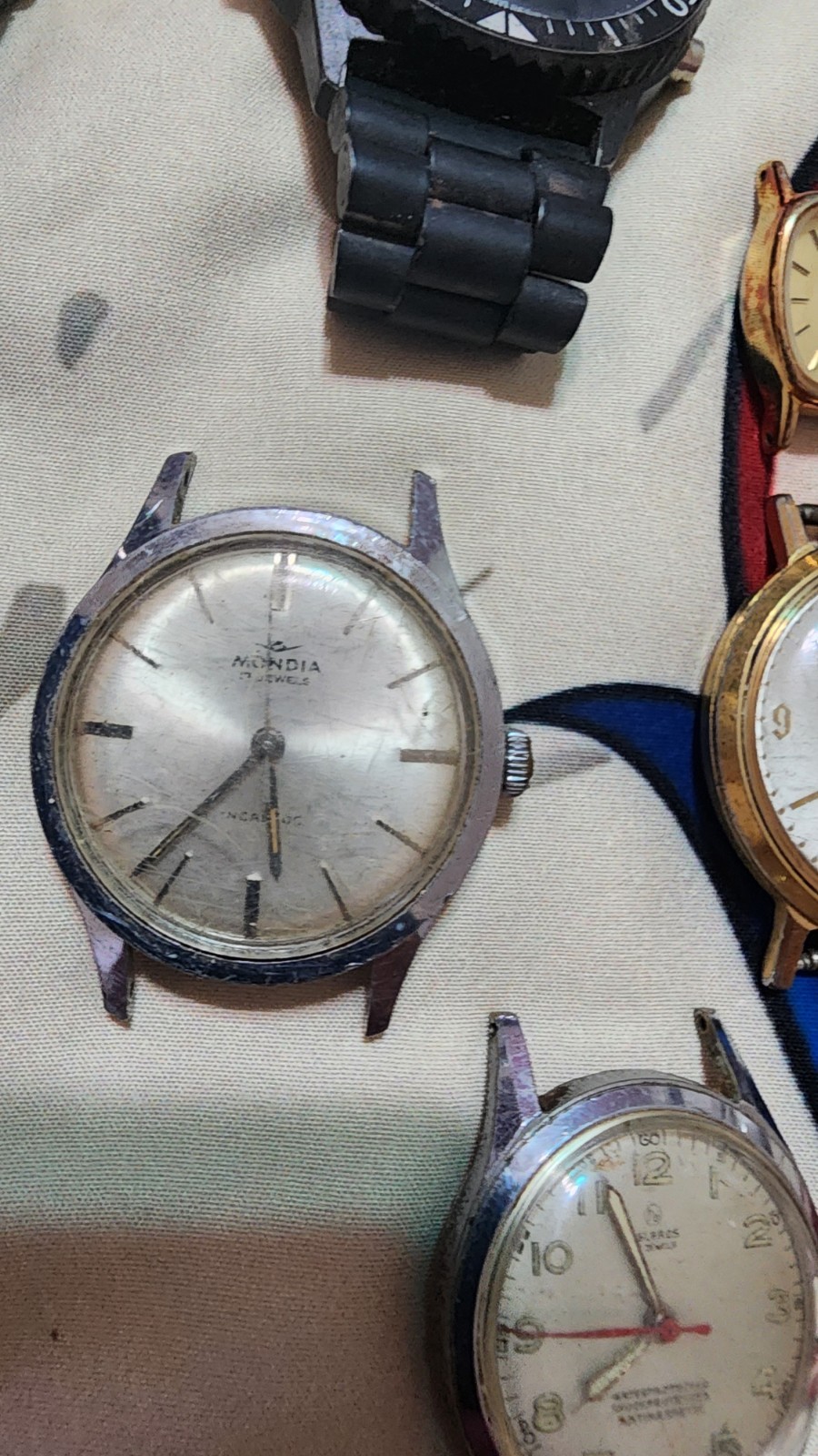 Watches Lot 27 Star Wars ,Citizen ,Bulova Vintage Timex , Sekio And Mire