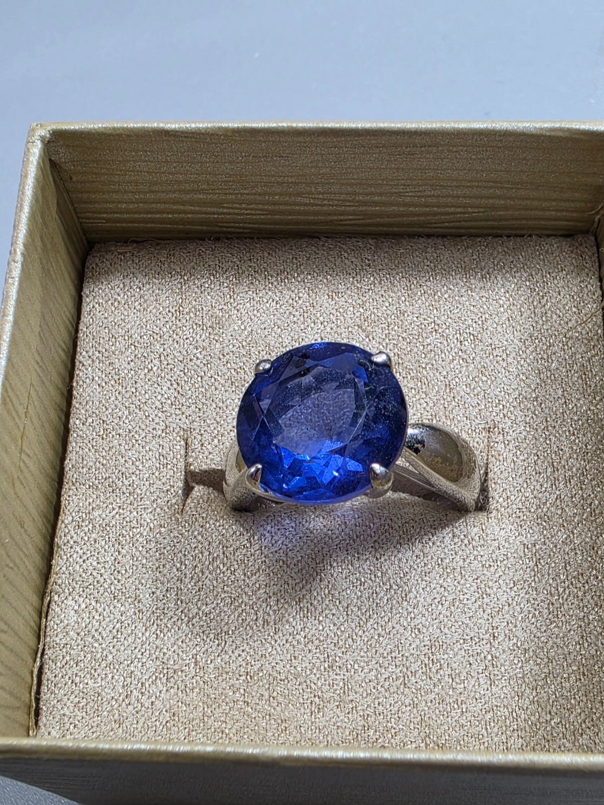 JTV 12ct Color Change Blue Fluorite Solitaire Ring Sterling Silver 925 Size 9