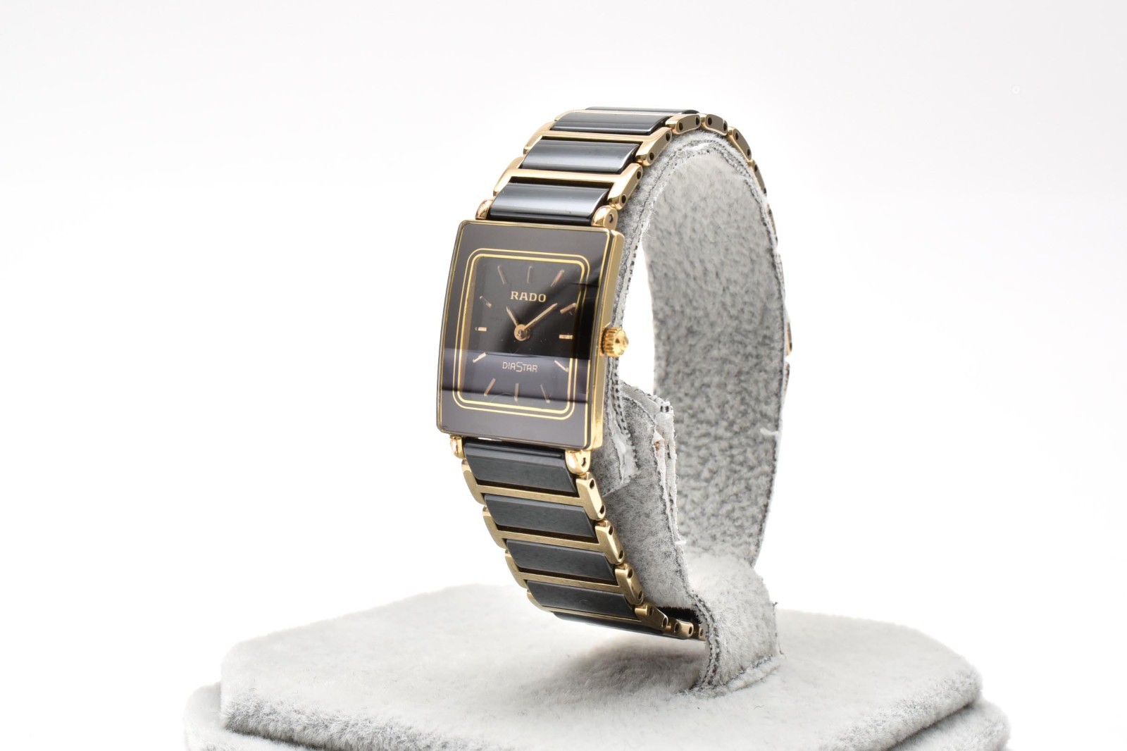 [NEAR MINT] RADO DiaStar 153.02833N Black Dial Women’s Watch Vintage Quartz 18mm