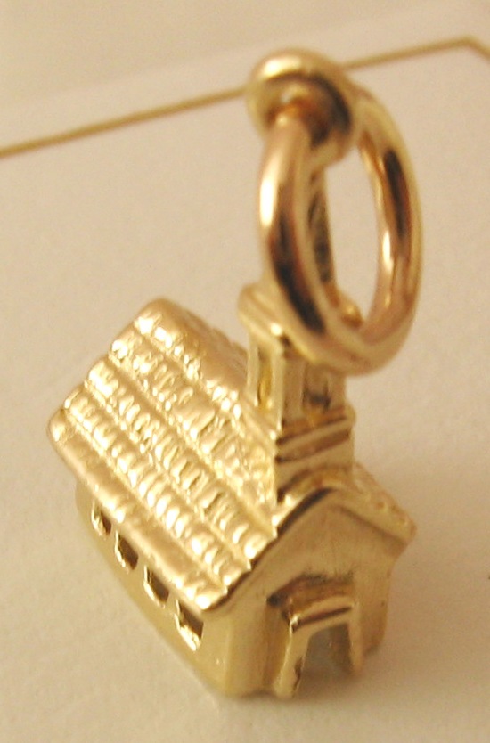 GENUINE SOLID 9K 9ct YELLOW GOLD 3D CHURCH WEDDING CHARM/PENDANT RRP $349