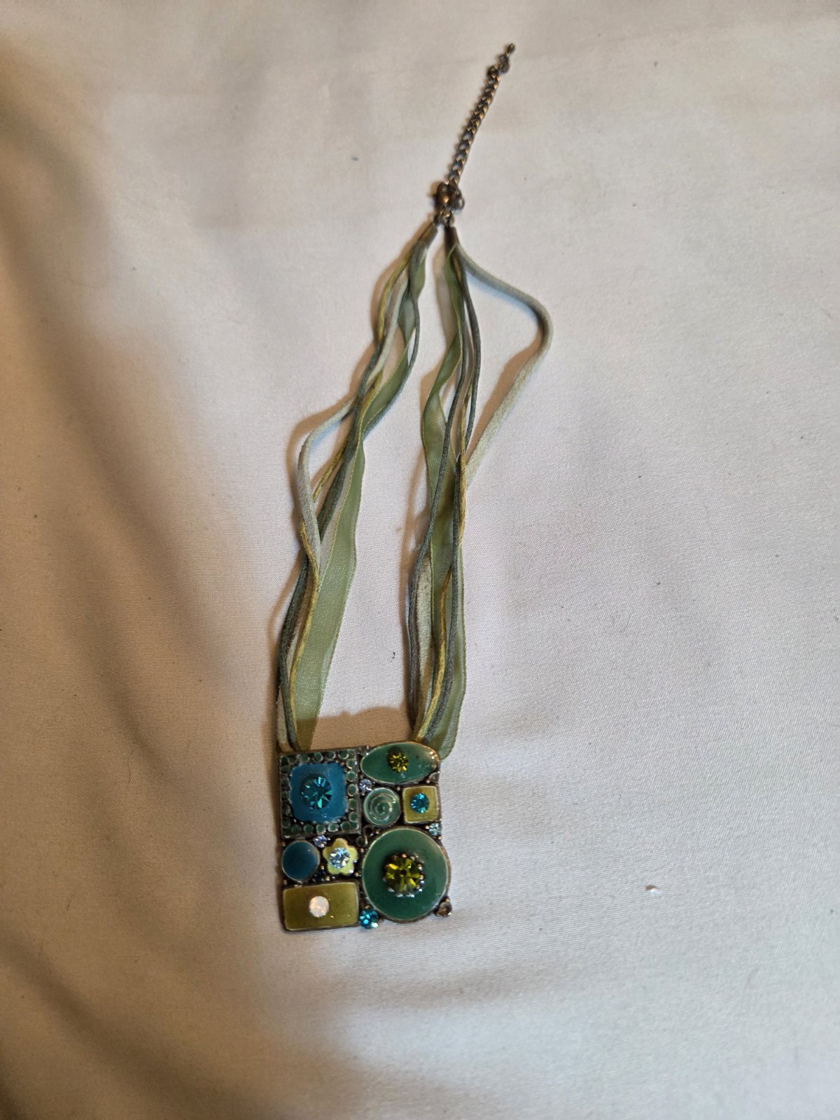 Blue Green Crystal Square Charm Pendant Multi-Strand Ribbon Necklace Silver
