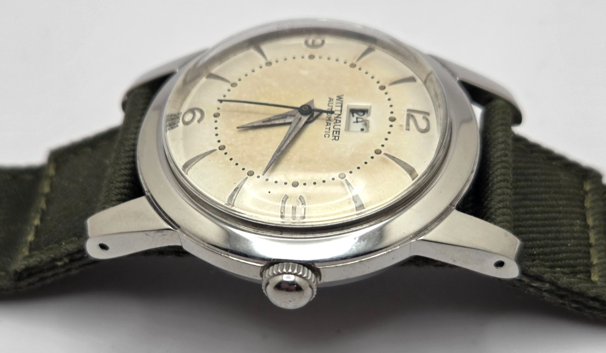 Vintage Men’s Wittnauer Stainless Steel Power Reserve indicator watch works