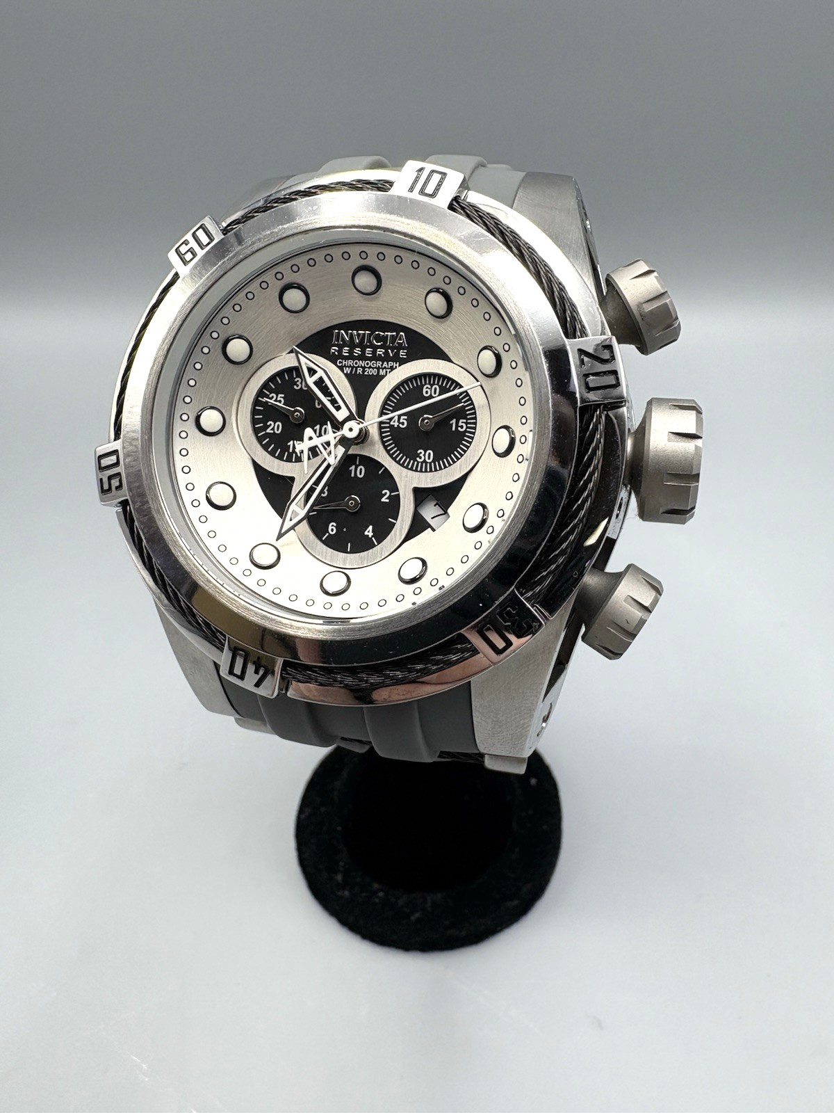 Invicta Bolt Zeus 19725 Men’s Watch 53mm IM-Q-002 *Pre-Owned* FREE SHIPPING