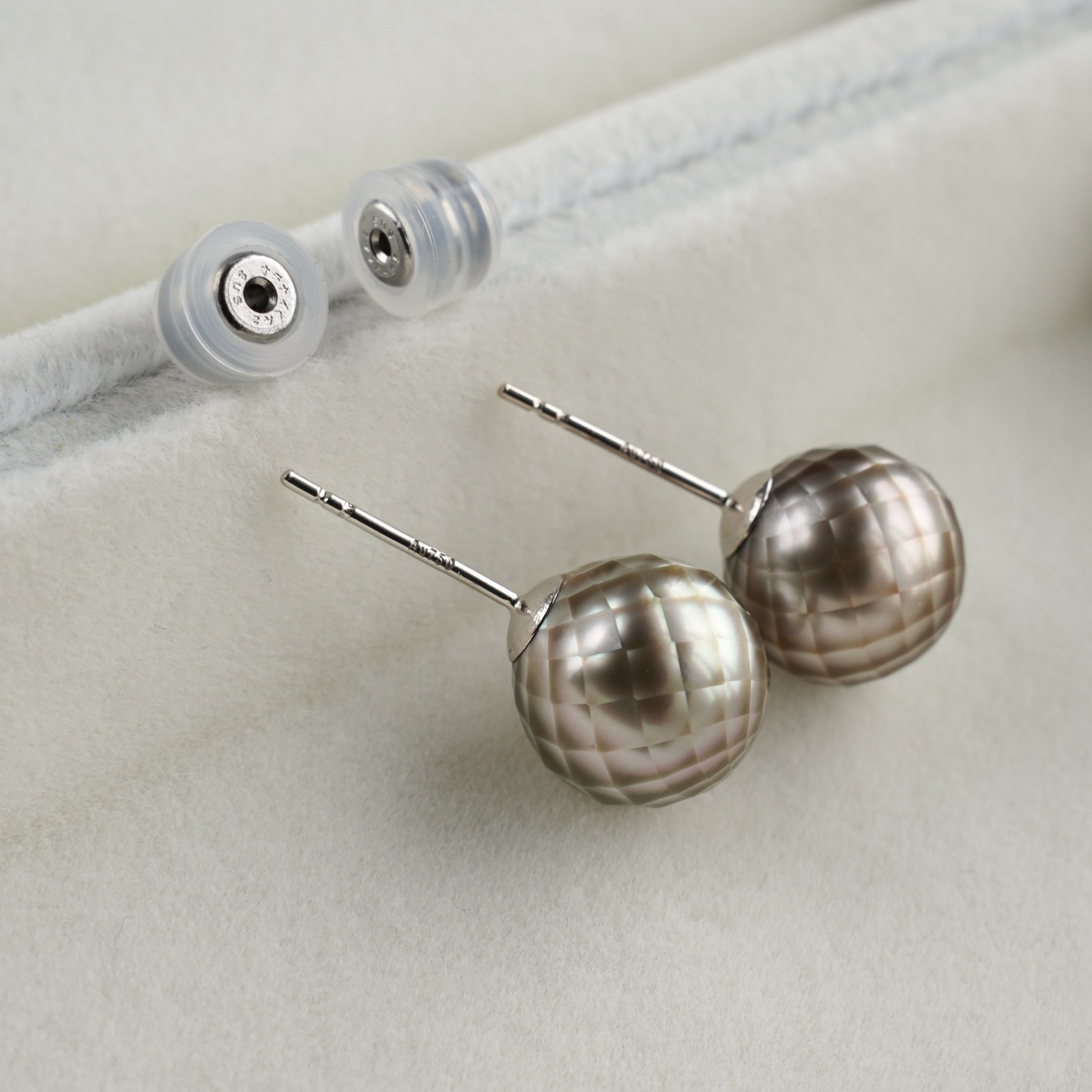 Faceted Big 10.1mm Round Gray Tahitian Pearl Stud Earrings 18k Solid White Gold