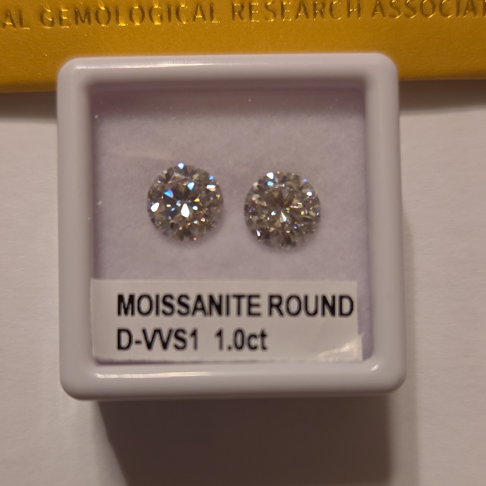 GRA Certified D VVS1 Round Brilliant Moissanite Loose Gem 1.0ct 6.5mm 2pcs