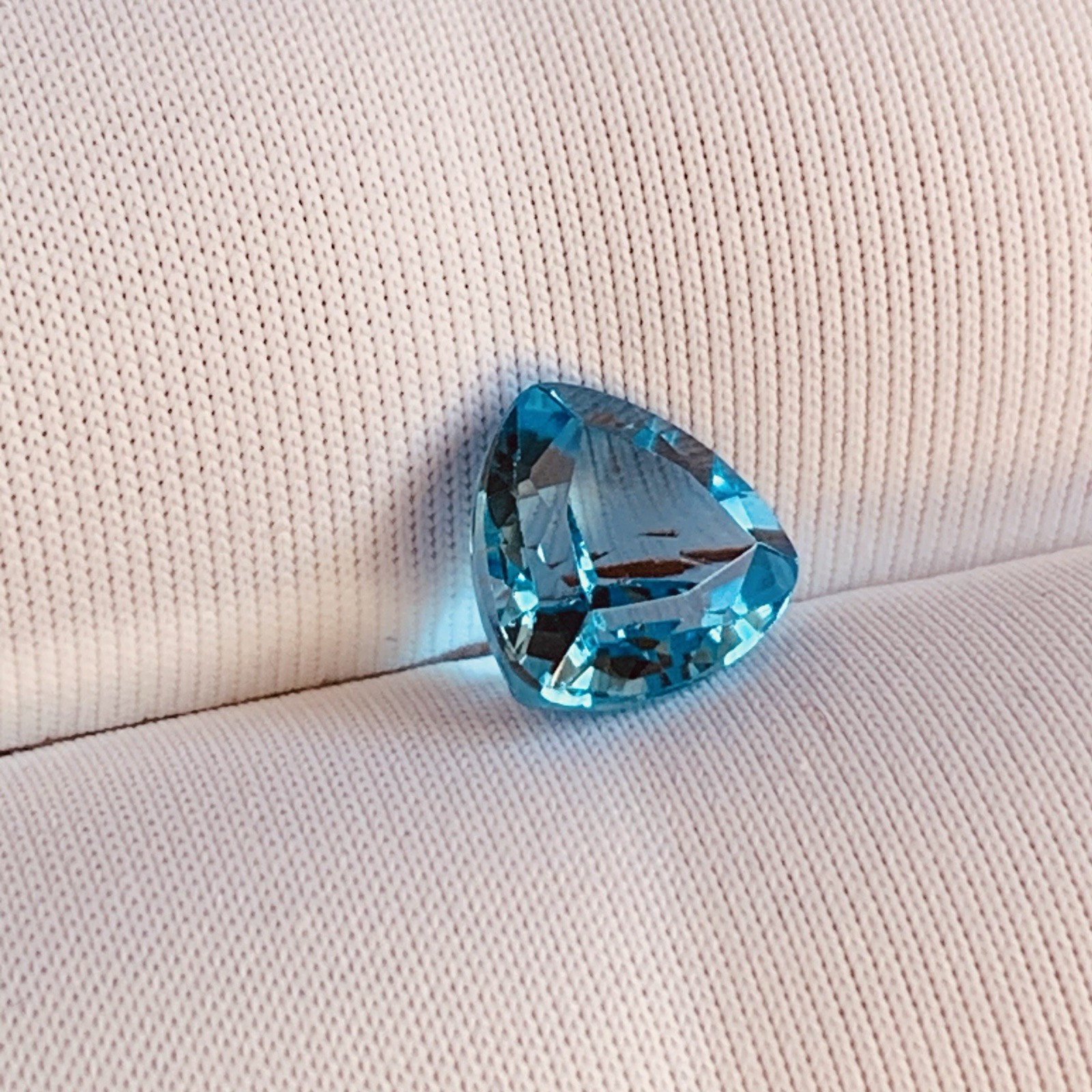 Elegant Swiss Topaz Faceted Trillion, 7*7*5mm Size, 1.65cts