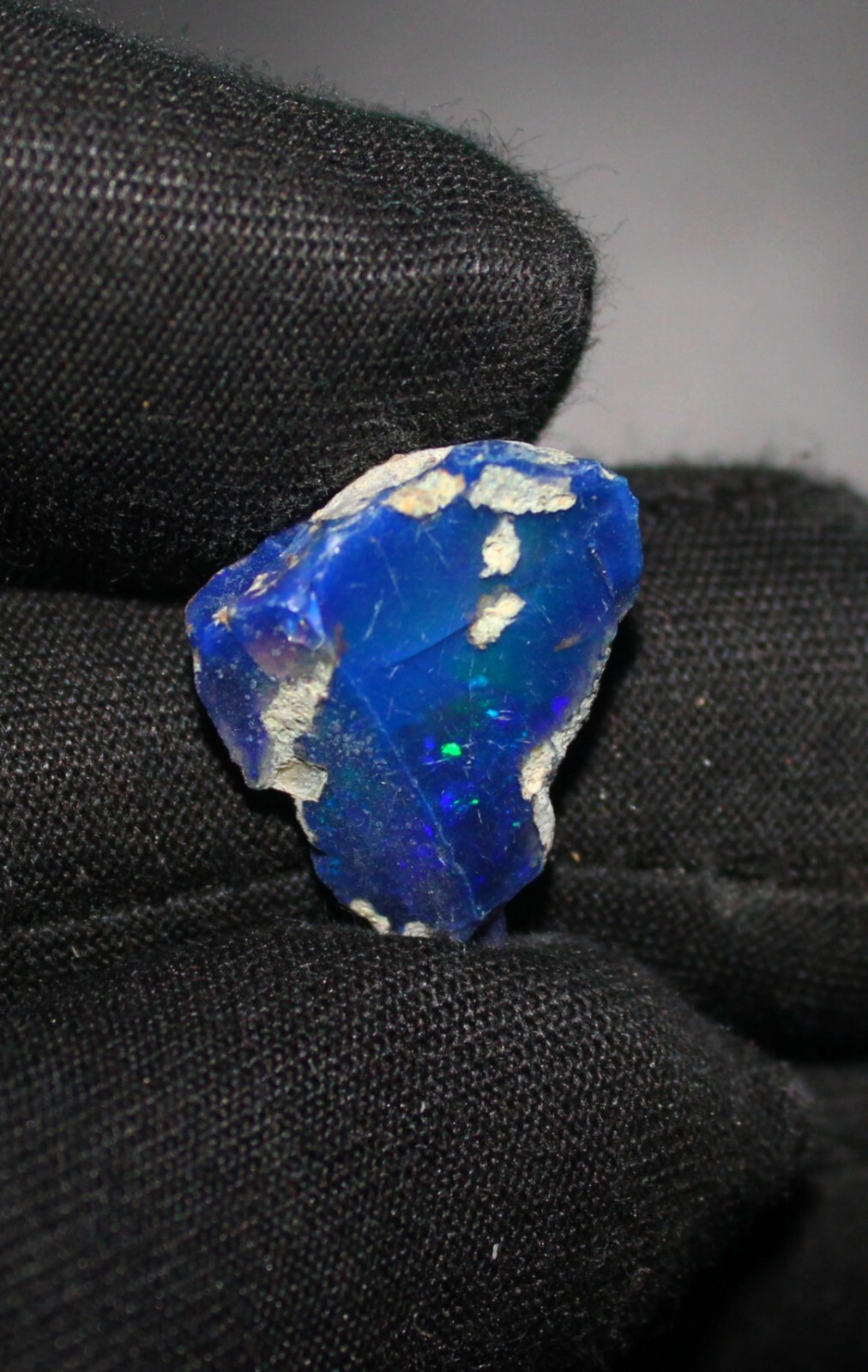 Black Opal Rough, Dry Jewelry Making Raw Black Opal Crystal, AAA Opal, 6.45 Cts