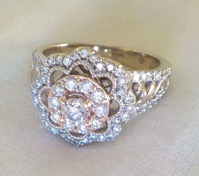 Vera Wang 14K Multi Gold Floral Diamond Halo Ring – 5.67 gms, Sz 7.75, 0.82 ctw