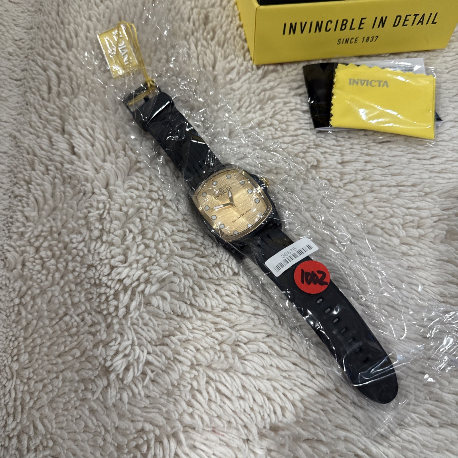 INVICTA Lupah Men 47mm Stainless Steel Steel Gold dial 36875 Quartz Rubber Band
