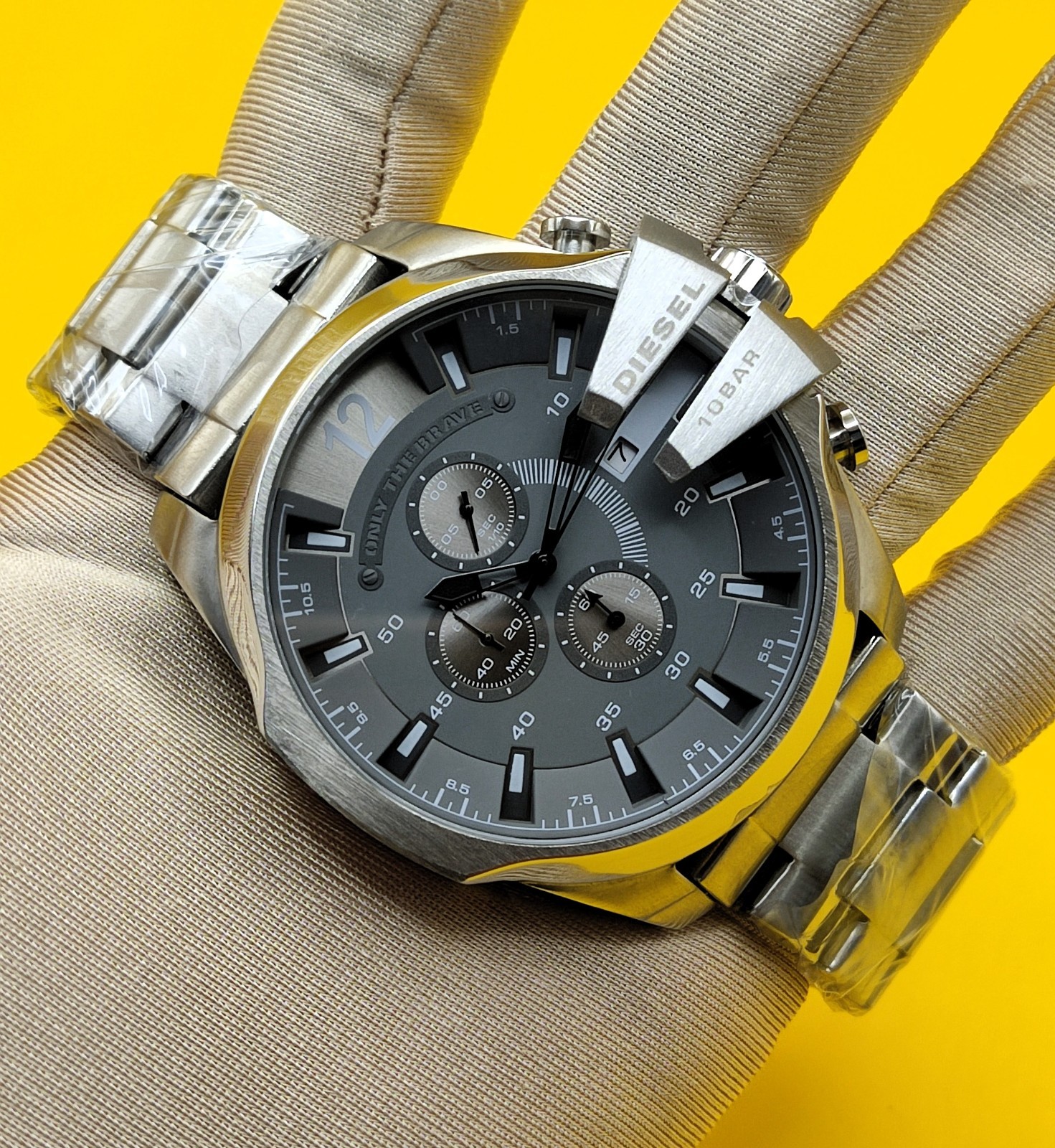 Premium Diesel Only The Brave 10 Bar Gray Dial Refurbished Men’s Wrist Watch