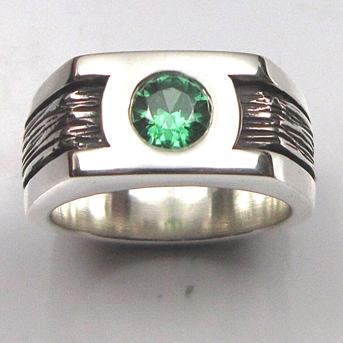 MJG STERLING SILVER GREEN LANTERN RING.10MM BAND. 6MM CZ. STARTS AT SIZE 9.5