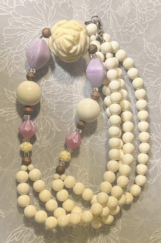Vintage Lavender, White & Cream “carved” Flower Beaded Necklace & Earrings Set