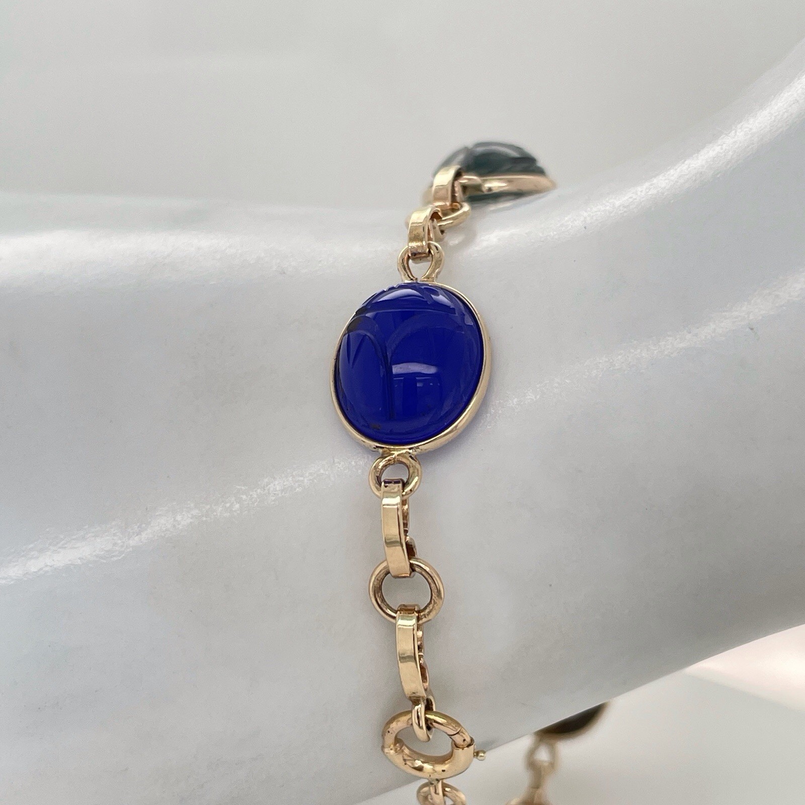 14k Yellow Gold Bezel Set Oval Multi Gemstone Scarab Bracelet 7 3/8” – 8.6 Gr.